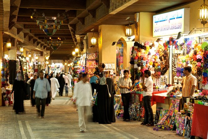Muscat City Tour frensh or Italien Guide - Royal Opera House visit: why a guided 30 minutes helps