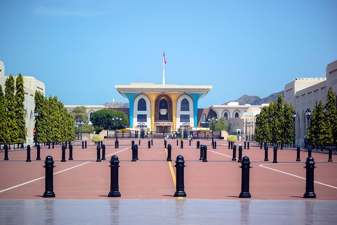 Muscat City Tour Full Day - Private Guided Tour from Muscat - How the day is paced, and why it feels efficient in Muscat