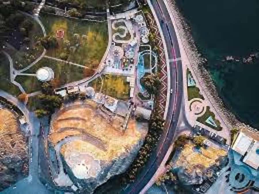 muscat city tour with pick up SMALL GROUP 7 PEOPLE MAX - If you’re in Muscat on Friday: the route changes