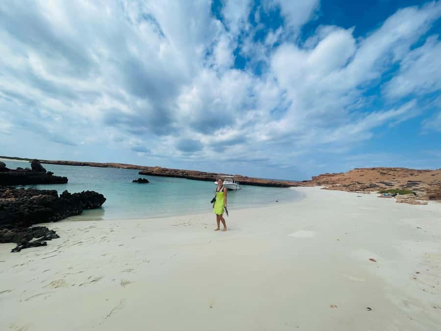 Muscat: Daymaniat Islands Snorkeling Trip with Brunch - Gear and Swim Support: What’s Provided, What to Bring, and How to Prep