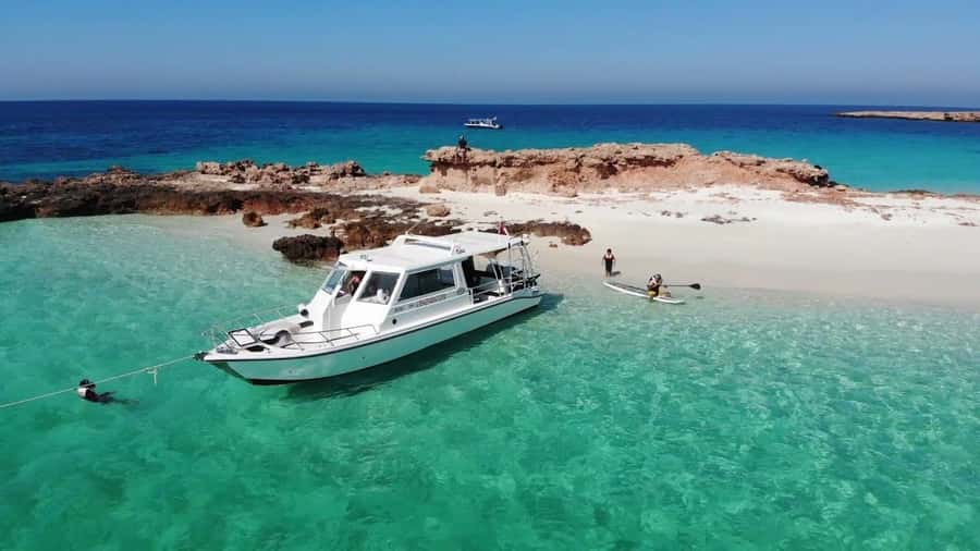 Muscat: Daymaniyat Island Snorkeling with Turtles Tour - Key things that make this tour worth your time
