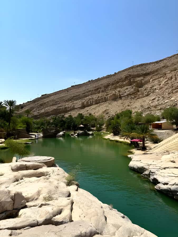 Muscat: Desert & Wadi Bani Khalid Tour with Quad Bike Option - Lunch at a local desert café: fueling the day