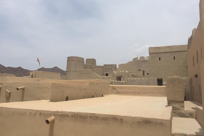Muscat : Full day private tour to Nizwa - Lunch included: small detail, big impact on a long day