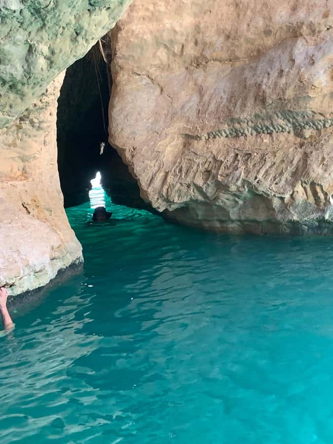 Muscat: Full-Day Wadi Shab & Bimmah Sinkhole Private Tour - From Muscat to Wadi Shab: starting early is half the win