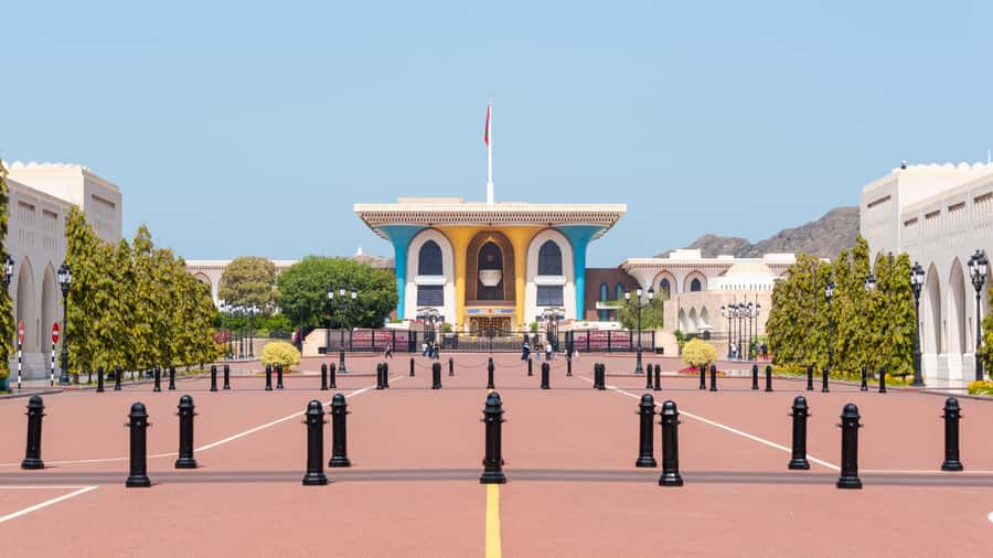 Muscat: Guided Landmarks Tour - Why this Muscat loop fits a 5-hour day