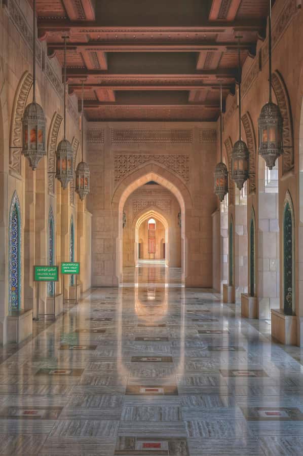 Muscat: Half-Day City Tour - Muttrah Souq shopping hour: where souvenirs feel personal