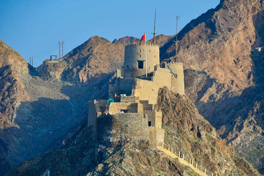 Muscat: Half Day-City Tour - Al Alam Palace and the Portuguese forts of Al Jalali and Al Mirani