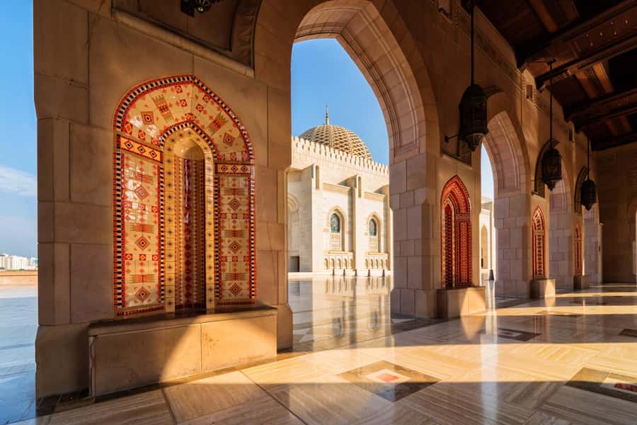 Muscat: Half-Day Sightseeing Essentials Tour and Audio Guide - Key highlights you will feel right away