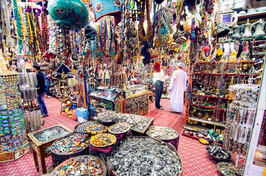 Muscat: Half-Day Sightseeing Essentials Tour and Audio Guide - Who should book, and who should skip or adjust the plan