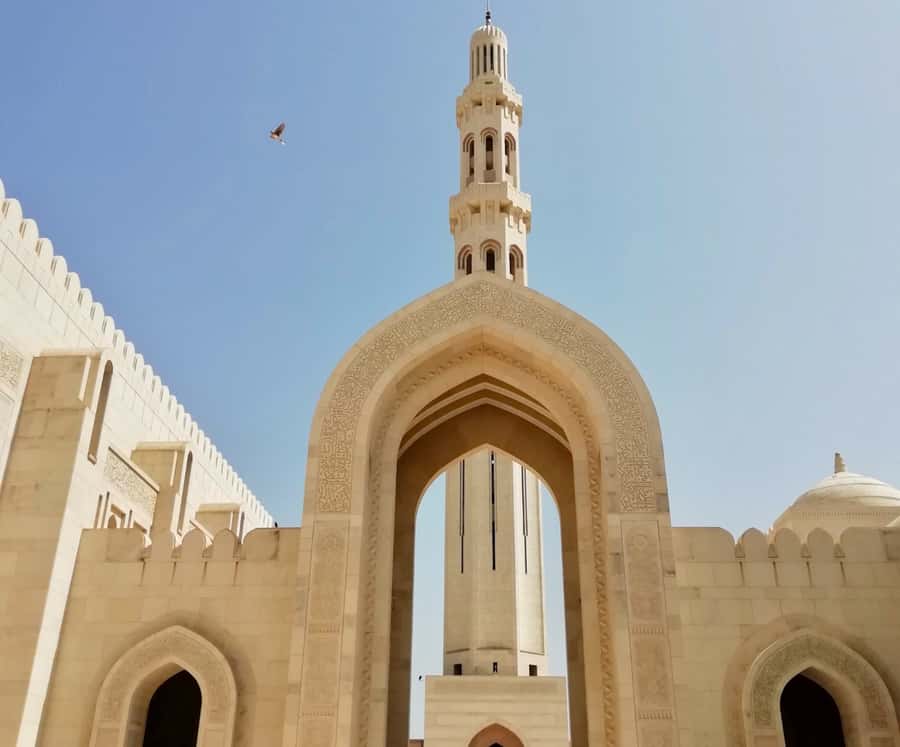 Muscat highlights : Private Muscat City Tour.. - Royal Opera House Muscat on Al Kharjiyah Street: architecture you can appreciate fast