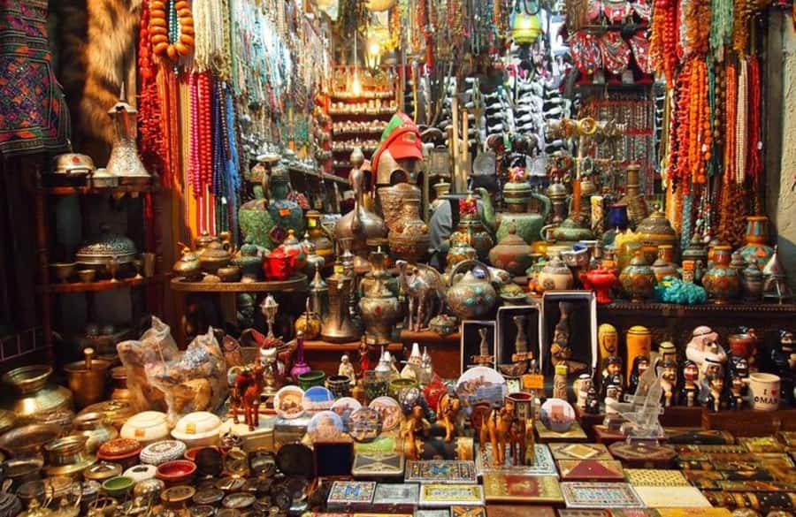 Muscat life and local culture city tour - The Guide and Private Group Format: How to Get the Most