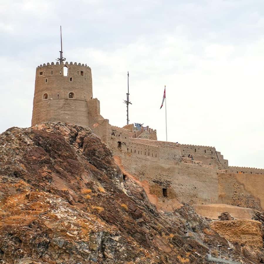 Muscat: Muttrah Fort Entry Ticket - Muttrah Fort’s real story: Portuguese walls, Omani repairs