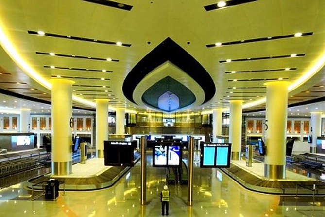 Muscat Private Departure Airport Transfer - Luggage limits you should plan around