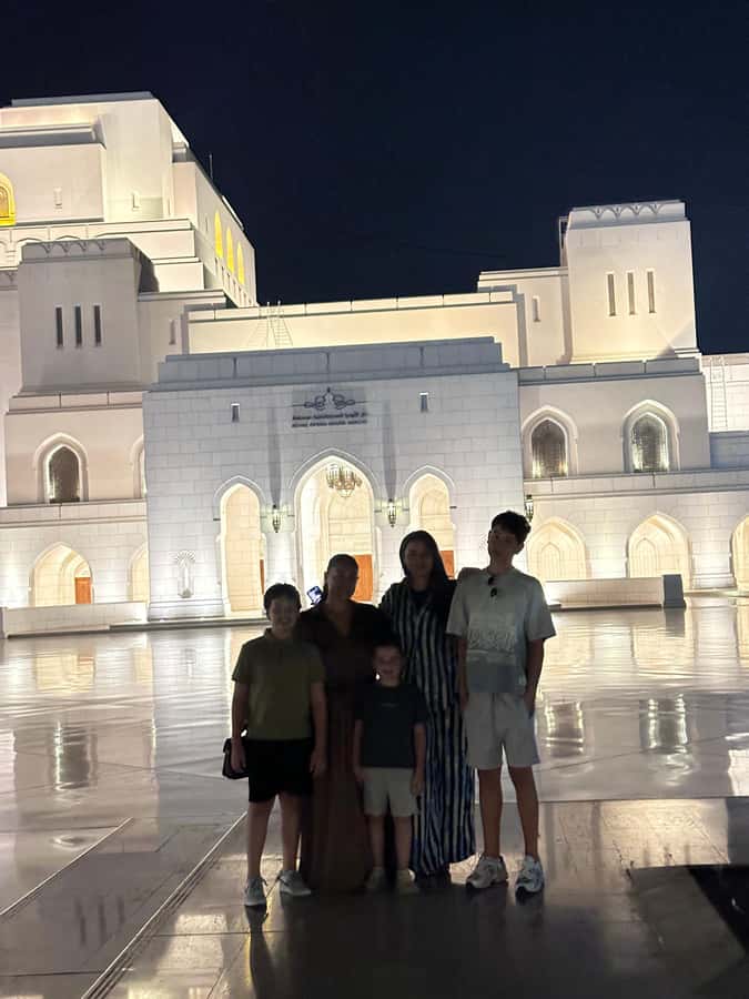 Muscat : private evening tour to discover With transfer - Guides Make This Tour, Examples You Can Expect