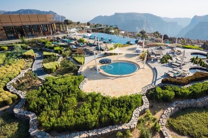 Muscat : Private transfer to and from Jabal Al Akhdar - Pickup that actually matches real travel days