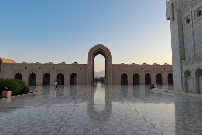 Muscat Tour - Half day - Pickup, Timing, Dress Code, and What to Bring