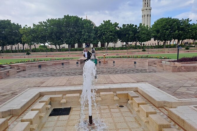 Muscat Tour - Half day - Royal Opera House Muscat: Short Stop, Solid Context