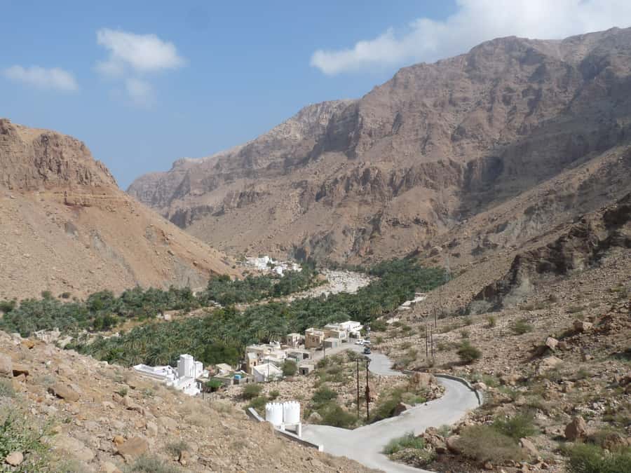 Muscat: Wadi Mibam Private Full Day Tour by 4x4 car - Wadi Mibam: waterfall time, rock steps, and the emerald pool payoff