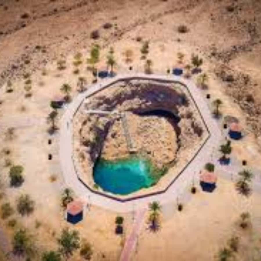 Muscat: Wadi Shab & Bimmah Sinkhole... - Muscat pickup and the drive time reality check
