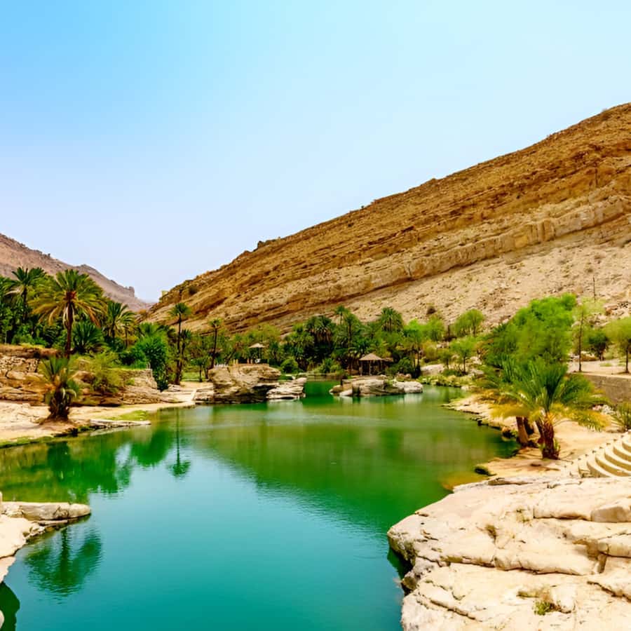 Muscat: Wahiba Sands Desert & Wadi Bani Khalid Full Day Tour - Getting from Muscat into the real Oman mood