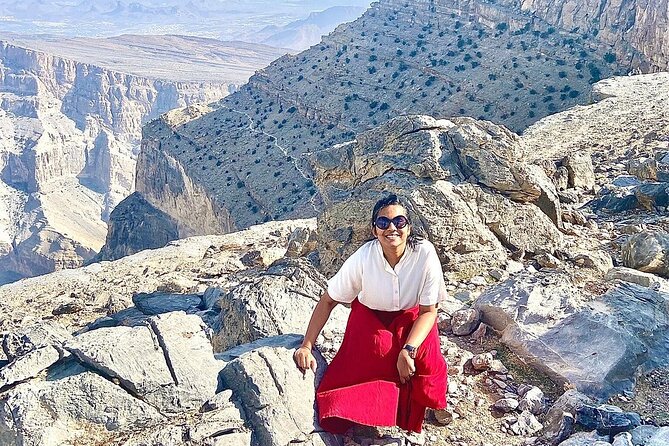 Nizwa Fort-Nizwa Souq-Misfah Al Arbyeen-Jebel Shams - Private Full Day Tour - Jebel Shams: the 3,009 m payoff and Wadi Ghul’s deep drop