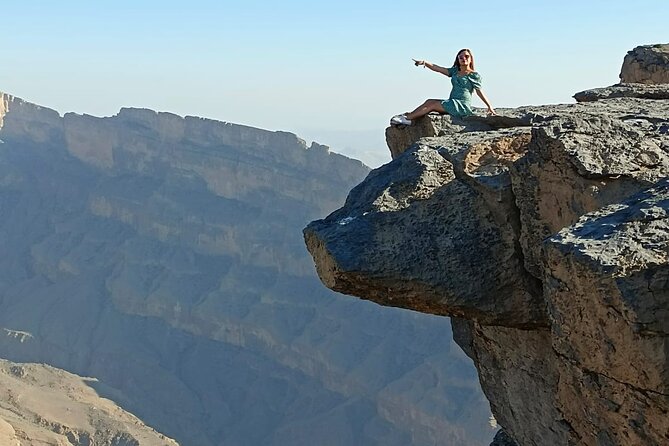 Nizwa Fort-Nizwa Souq-Misfah Al Arbyeen-Jebel Shams - Private Full Day Tour - The full day route from Muscat: what 8 hours really feels like