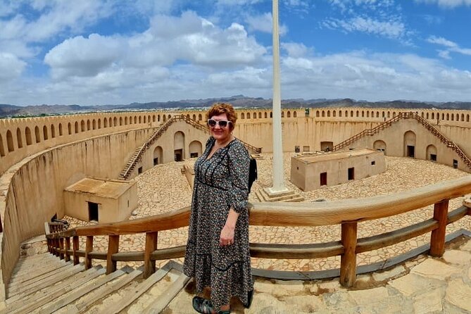 Nizwa Fort-Nizwa Souq-Misfah Al Arbyeen-Jebel Shams - Private Full Day Tour - Price and what you get for $220 per person