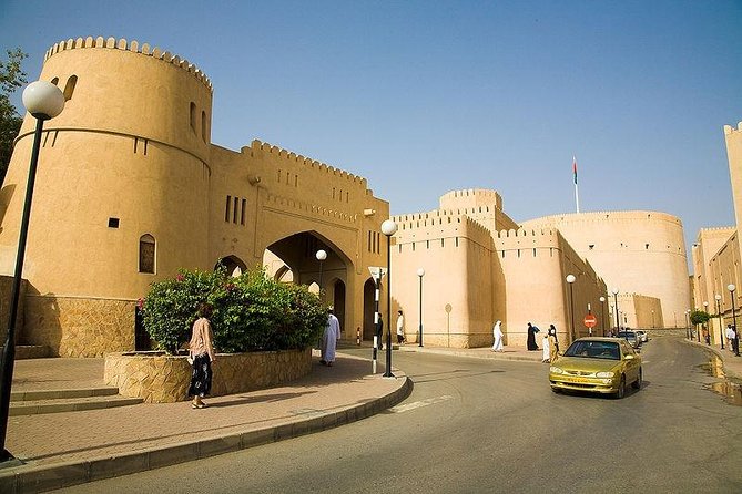 Nizwa. Hambra. Grand Canyon Oman - Who this tour fits best (and who should think twice)