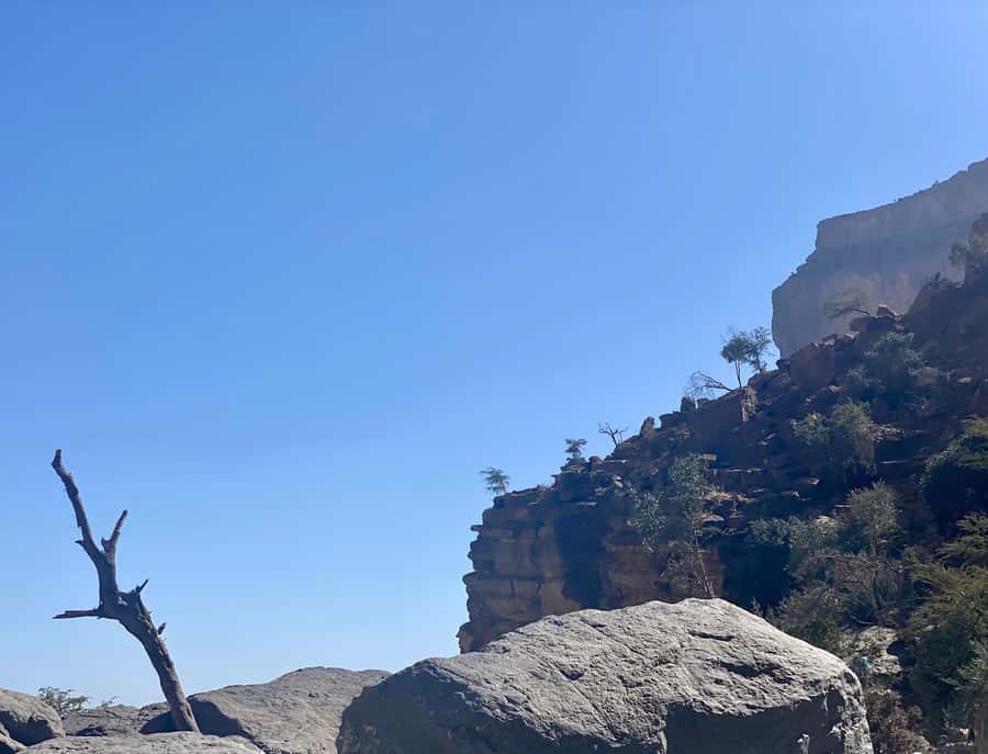 Nizwa: Jebel Shams Balcony Walk and Via Ferrata Adventure - The 5.5-Hour Balcony Walk, Abandoned Villages, and the Hidden Pool Stop