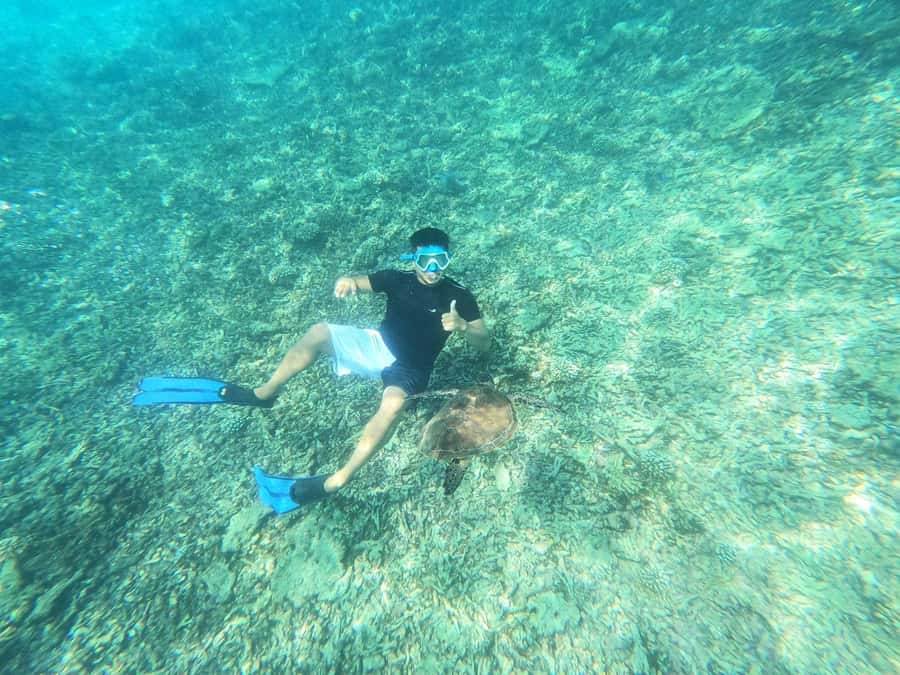 Oman: Daymaniyat Island Snorkeling Trip with Equipment - Kayak time: a change of pace when the water gets too good
