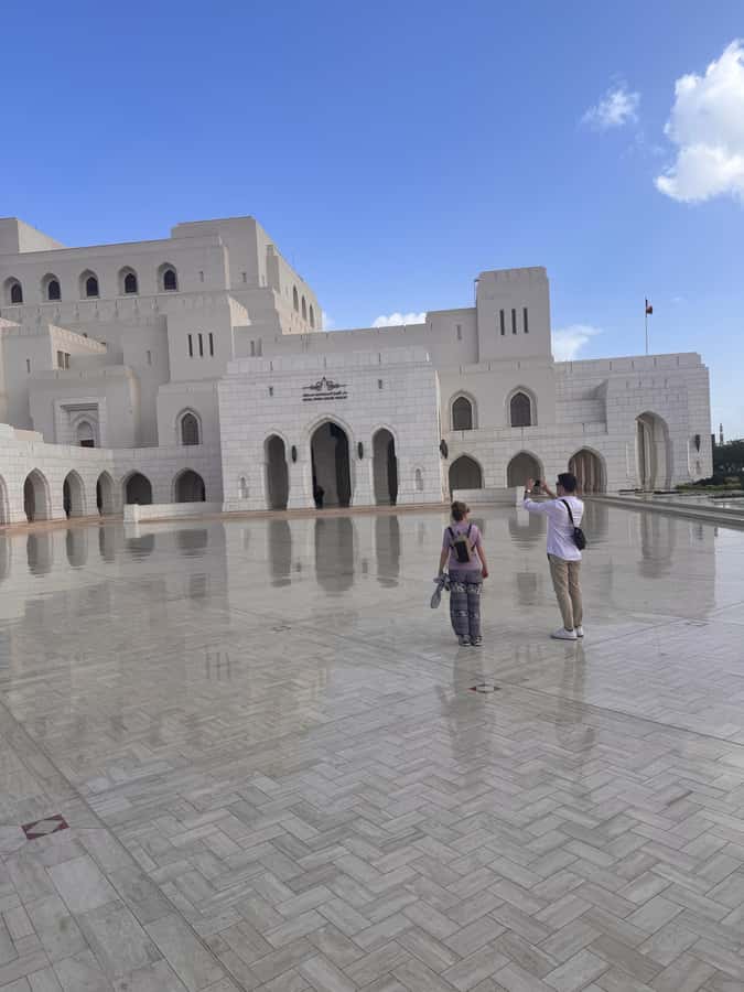Oman:Group Muscat City Tour With Pick Up & Free Lunch/Dinner - Sultan Qaboos Grand Mosque: the calm, the craft, the rules