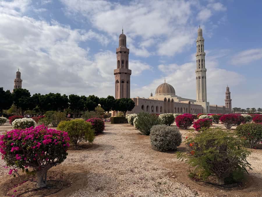 Oman: Private Muscat City Tour With Pick-up/ Drop-off - Royal Opera House Muscat: Where Art Shows Up in Architecture