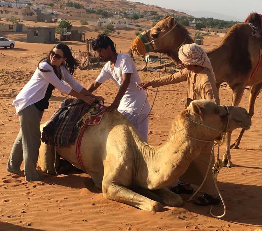 Oman: Wahiba and Wadi Bani Khaled Private Trip - Wahiba Sands Desert Driving and Camp-Style Activities