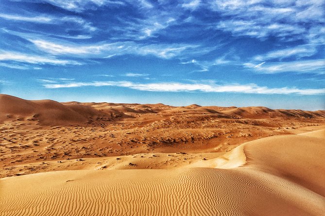 Overnight Desert Tour with Wadi Bani Khalid - Pickup, Air-Conditioned Comfort, and the Small-Group Advantage
