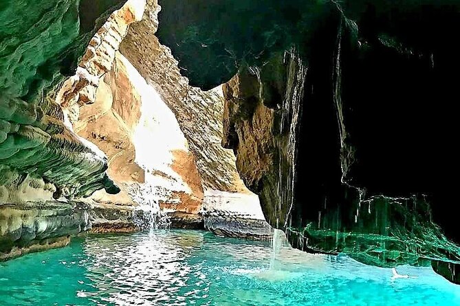 Private 2 Day Wadi Shab and Bimmah Sinkhole Tour - Bimmah Sinkhole Photo Pass and Fins Beach Sunset Time in Muscat