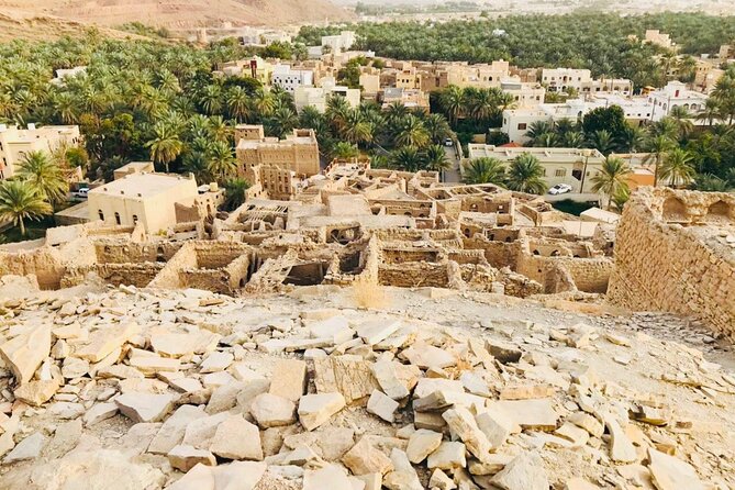 Private 3 days 2 nights Roundtrip Tour in Oman - Day 2: Sur Dhow Craft, Ghazal Farm, Wadi Bani Khalid, and Wahiba Sands