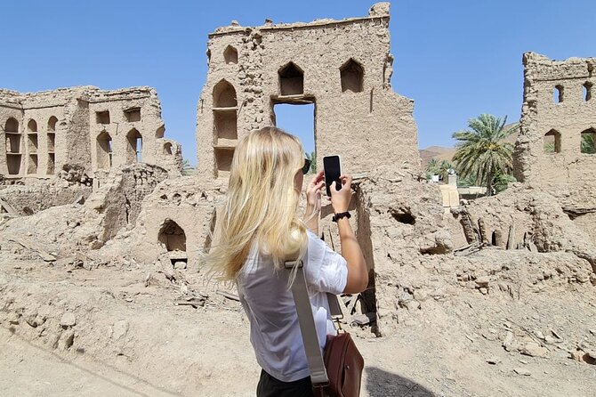 Private Day-Tour in Nizwa and Jebel Akhdar - Diana Point and valley views: where your camera actually earns it