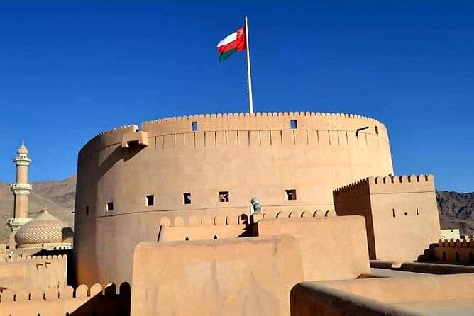 Private Day-Tour in Nizwa and Jebel Akhdar - Nizwa Souq near the castle, a practical place to shop