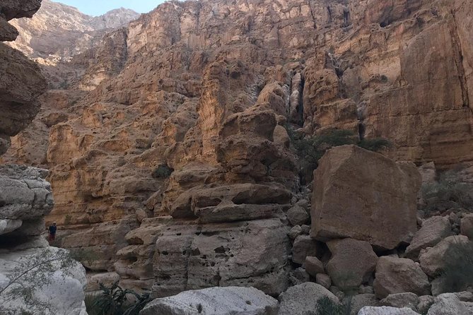 Private Day Trip to Wadi Shab, Fins Beach & Bimmah Sinkhole - Fins Beach: White Sands, Pebbles, and a Fast Coastal Reset