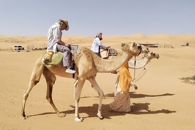 Private Full Day Tour to Wahiba Sands Desert and Wadi Hawer - Bedouin House Stop: Coffee, Dates, Camels, and Photos