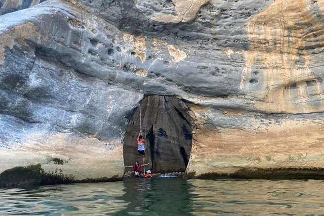 Private Full Day Wadi Dham Tour - The guide factor: why Khalfan and Ahmed get named