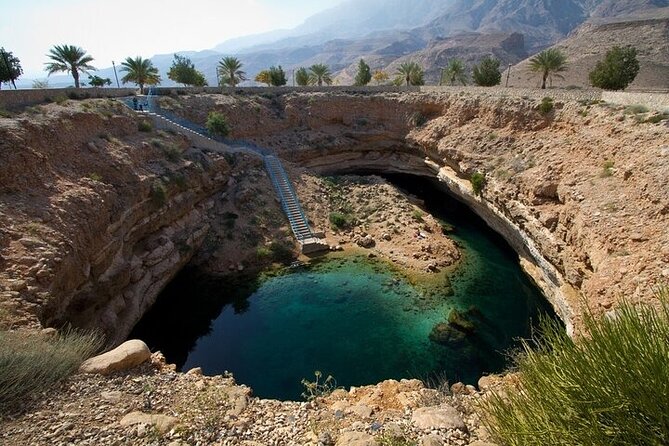 Private Full- Day Wadi Shab-Bimmah Sinkhole-Fins Beach Tour - Should you book this Wadi Shab-Bimmah-Fins Beach private tour?
