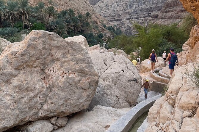 Private Full- Day Wadi Shab-Bimmah Sinkhole-Fins Beach Tour - FAQ