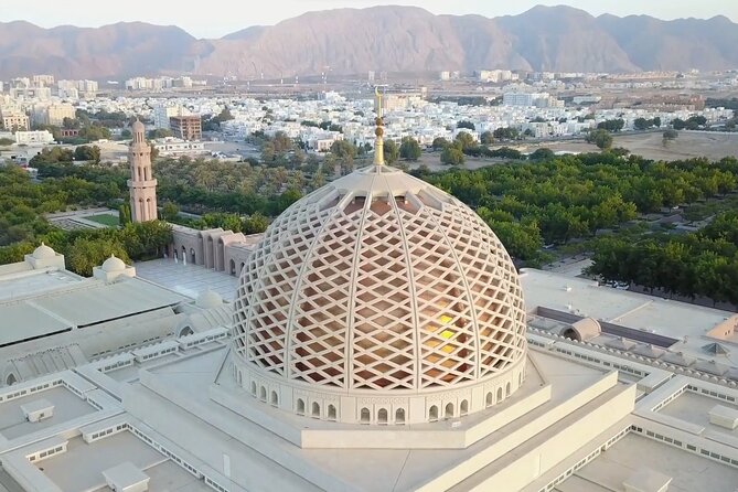 Private Half-Day Tour to Grand Mosque-Nakhal Fort and Hotspring - Price and Value: Is $109.80 Worth It?