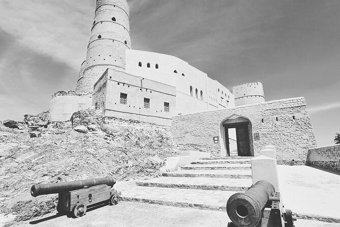 Private Historical Tour - Nizwa Fort - Nizwa Souq - Bahla Fort - Jabreen Castle - Guides who can turn stones into stories