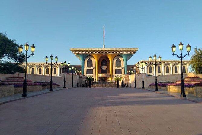 Private Muscat City Tour - Full Day Tour - Mutrah Souq: Your Best Shopping and Story Time