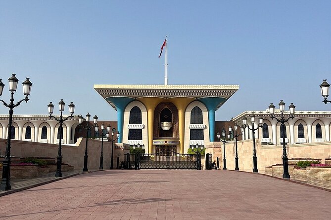 Private Muscat City Tour - Full Day - Sultan Qaboos Grand Mosque and the 21-Ton Carpet You Hear About for a Reason