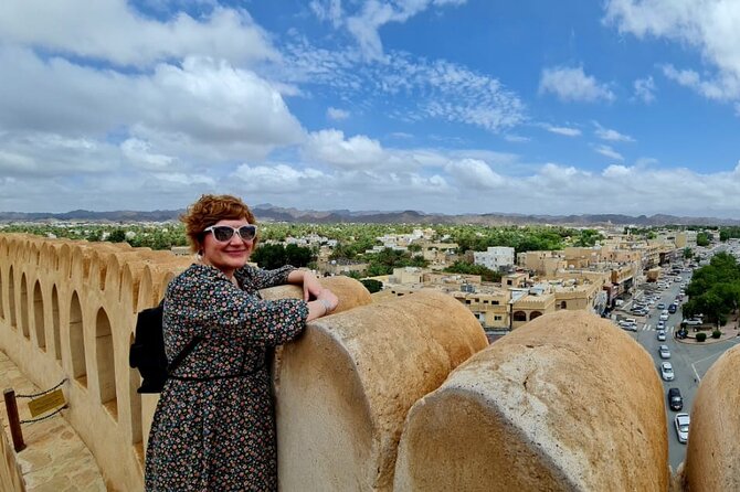 Private Nizwa - Al Hamra Old Village - Misfah Al Arbyeen - Full Day Tour - Misfah al Abriyyin at the base of Jebel Shams: falaj water and marked footpaths
