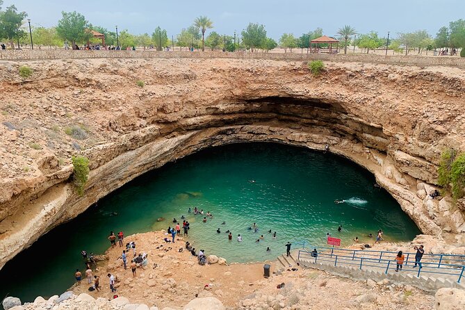 Private Oman Desert Overnight in Wahiba Sand and Wadi Exploration - Is It Worth $500? Real Value in the Inclusions and What You Pay Extra