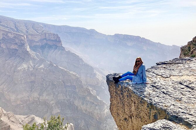Private Overnight at Jebel Shams - 2 Days and 1 Night Tours - Overnight near Jebel Shams: dinner, breakfast, and a room that fits your group